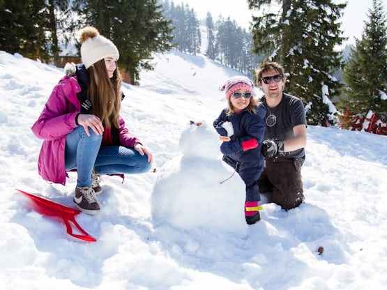 Snow shoeing in La Clusaz